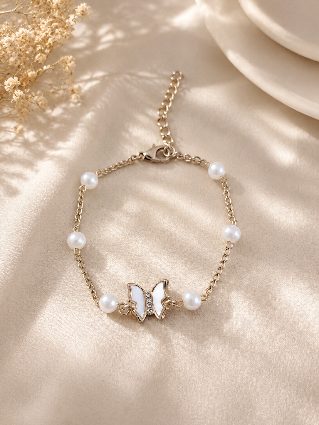 🦋 Butterfly Pearl Bracelet
