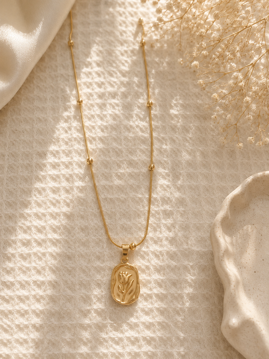 Safar Bloom Medallion Necklace