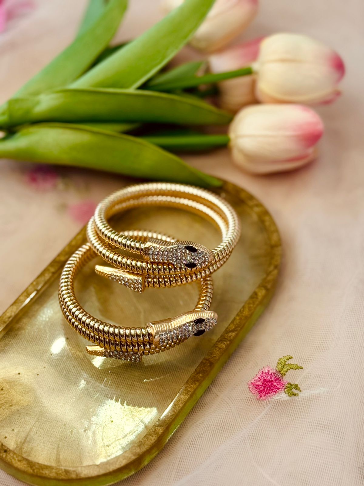 Snake Wrap Bracelet – Bold Elegance in Gold