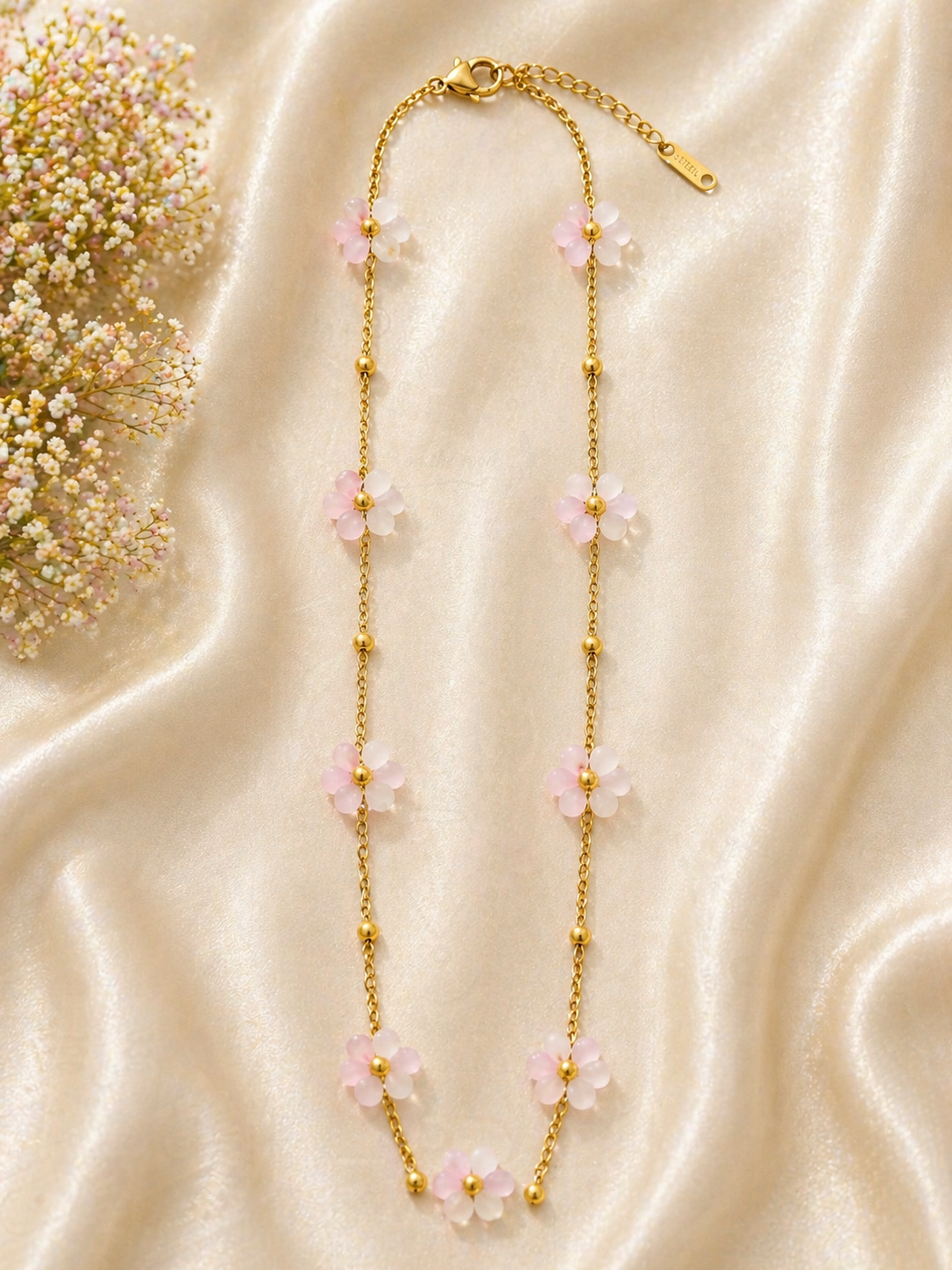 Safar Daisy Bloom Necklace Collection