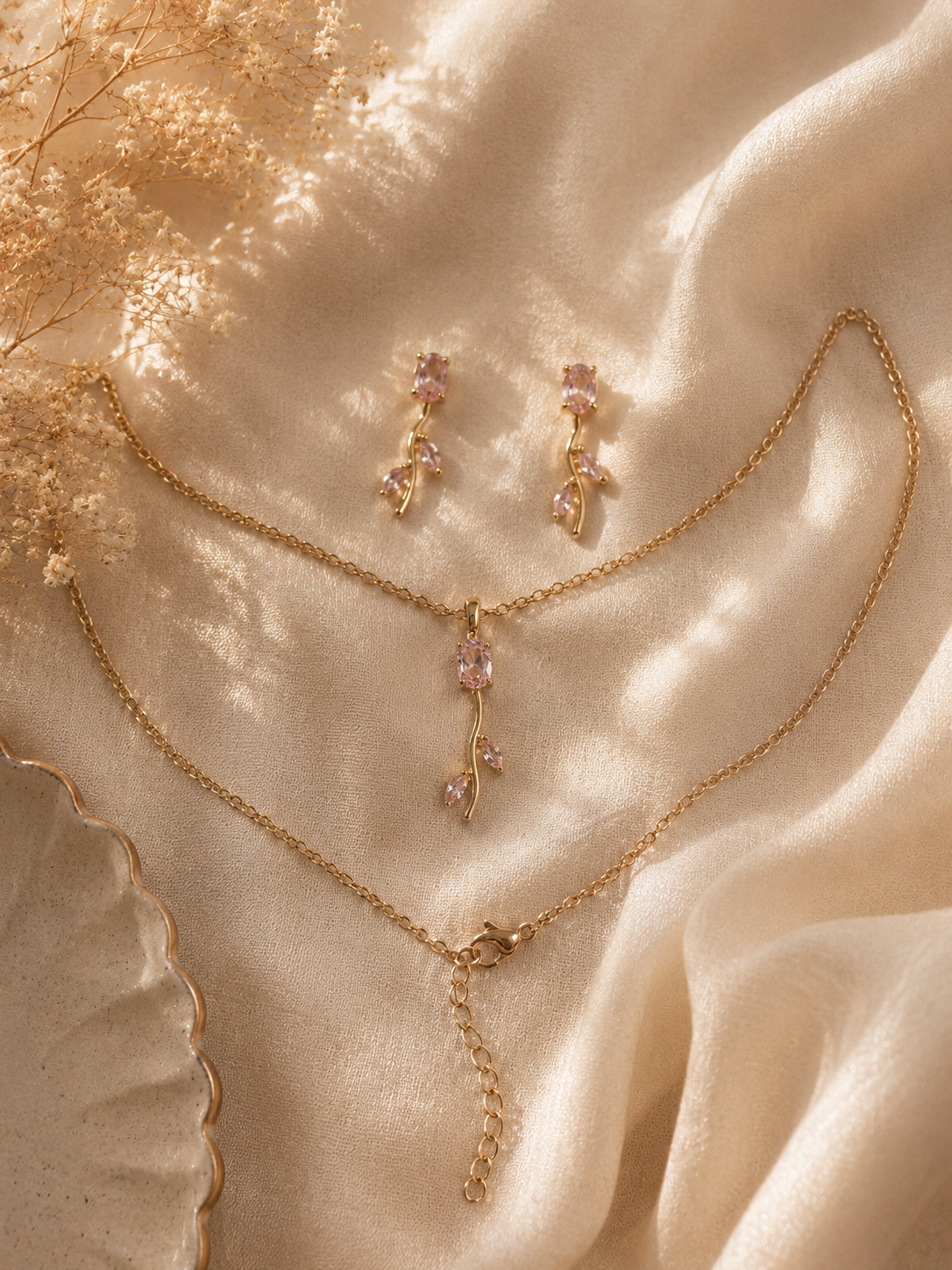 Tulip Bloom Necklace Set